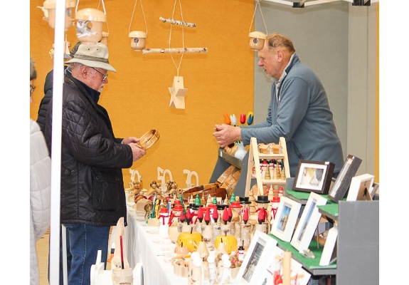 Holzkunst der Eheleute Engel