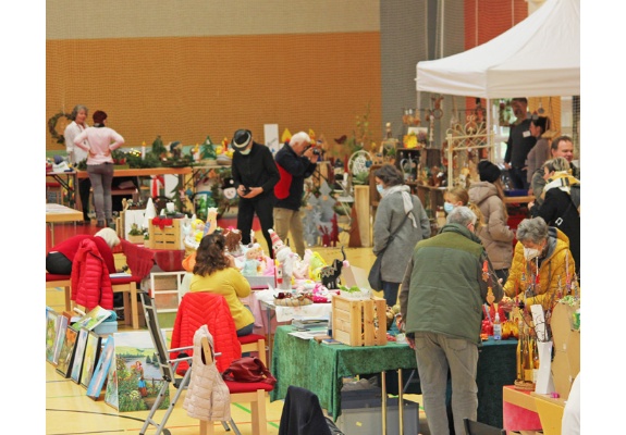 Reges Treiben auf der ganzen Messe