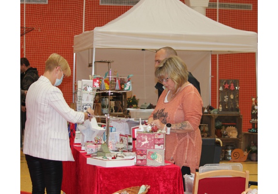 Bei Frau Schumacher gab es Kartenbasteleien