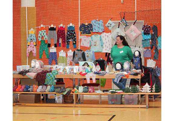 Näh- und Strickarbeiten Frau Albrecht