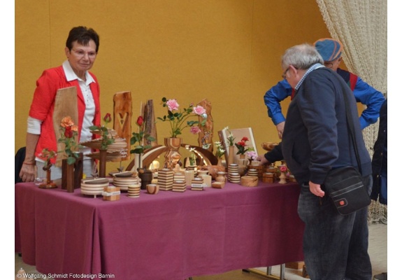 Stand mit Holzdeko der Fam. Schultheis