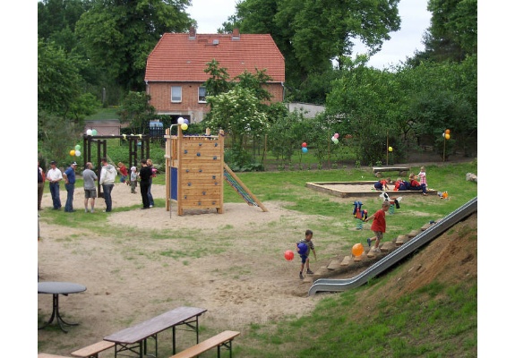 Kinderspielplatz in Goldenstädt