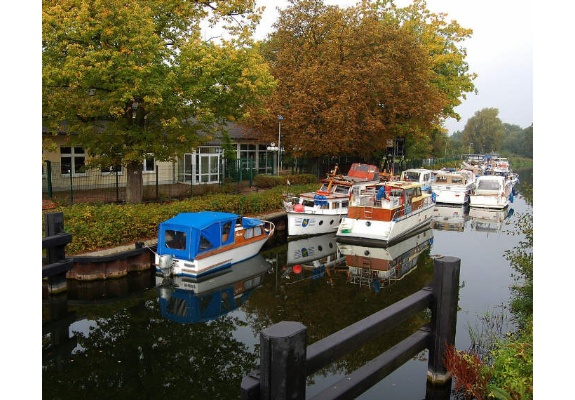 Boat launch at Störkrug in Plate